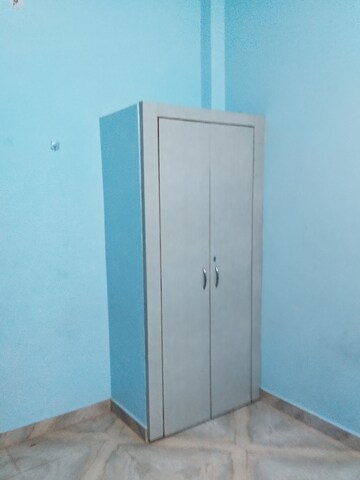 Room in 1.5 BHK Independent House at Kamta – for Rent