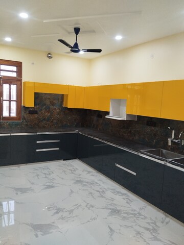 Kitchen in 3 BHK Independent House at Gomti Nagar – for Rent
