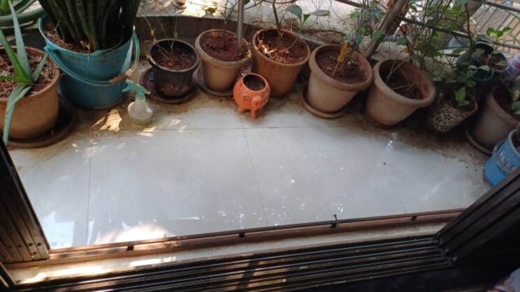 Balcony, wayle nagar 3 Bedroom 1100 Sq.Ft. Apartment In Wayle Nagar Thane 7946009