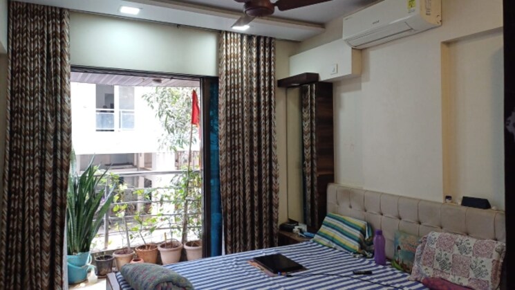 Bedroom, wayle nagar 3 Bedroom 1100 Sq.Ft. Apartment In Wayle Nagar Thane 7946009