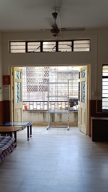 Room in 2 BHK Apartment at Yash Apartments Model Colony, Model Colony – for Rent