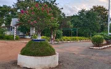 Plot For Sale in Neemsboro Manavooru, Narayankhed