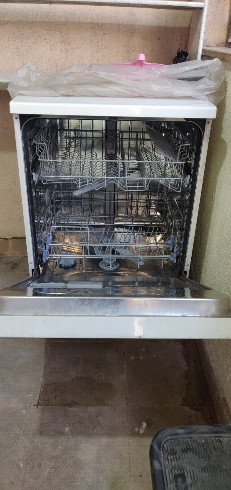 undefined, magarpatta-city-cosmos 2 Bedroom 1080 Sq.Ft. Apartment In Magarpatta Road Pune 7946033