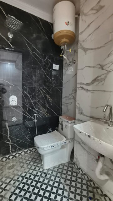 Bathroom in 1 BHK Builder Floor at Govindpuri – for Sale