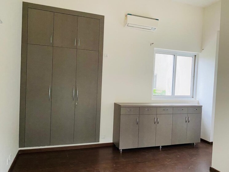 Room, paras-irene 3 Bedroom 1830 Sq.Ft. Apartment In Sector 70a Gurgaon 7946243