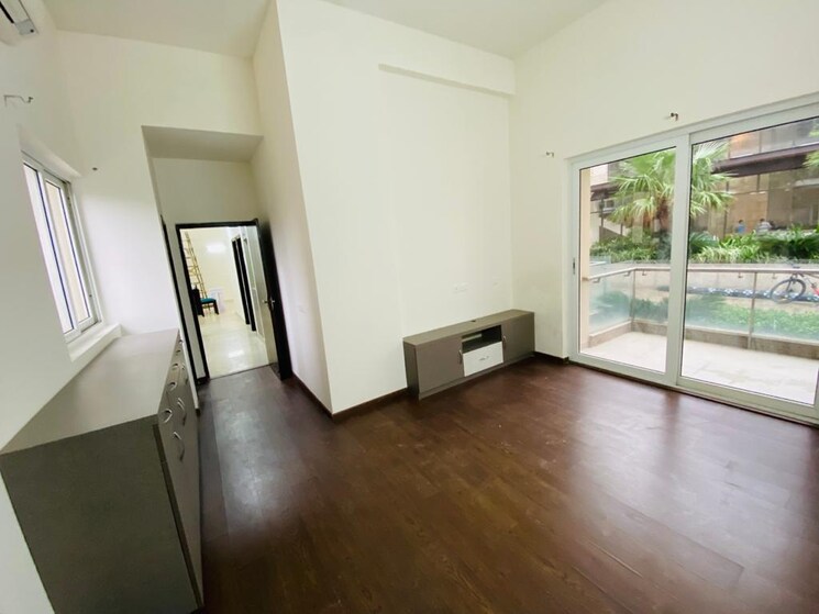 Room, paras-irene 3 Bedroom 1830 Sq.Ft. Apartment In Sector 70a Gurgaon 7946243