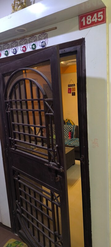 Furnished Amenities in 2 BHK Apartment at Windsor Paradise 2, Raj Nagar Extension – for Sale