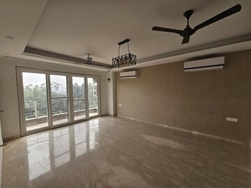 Balcony in 3 BHK Apartment at Ireo Victory Valley, Sector 67 – for Rent
