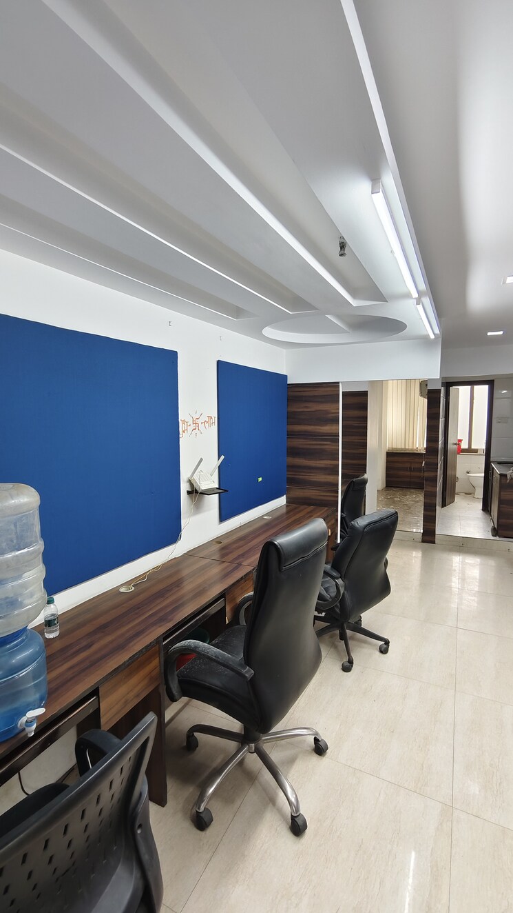Floor Plan, netaji subhash place Commercial Office Space 600 Sq.Ft. In Netaji Subhash Place Delhi 7946432