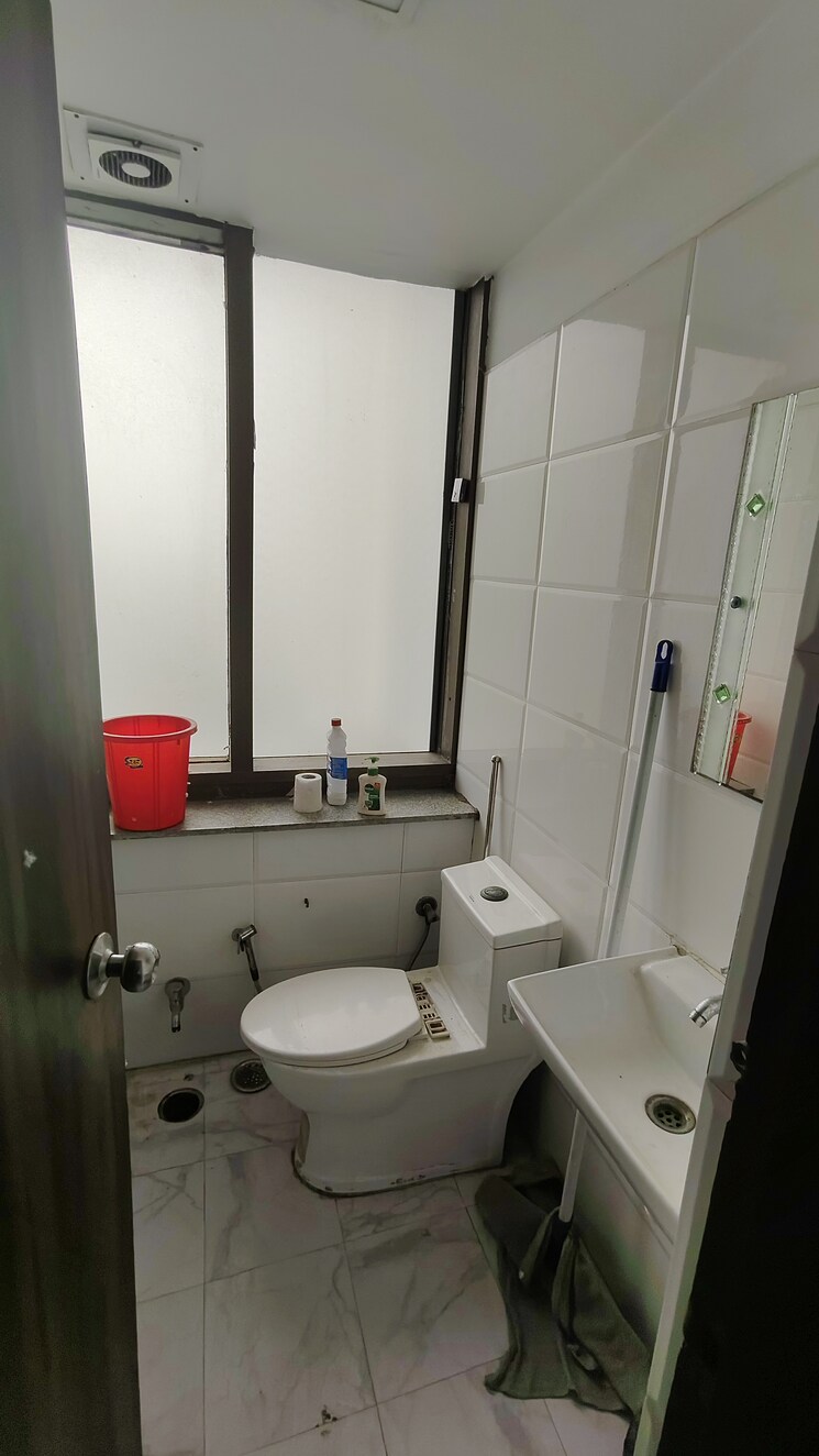 Floor Plan, netaji subhash place Commercial Office Space 600 Sq.Ft. In Netaji Subhash Place Delhi 7946432