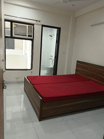 Bedroom in 2 BHK Builder Floor at Gupta Awas, Sector 43 – for Rent