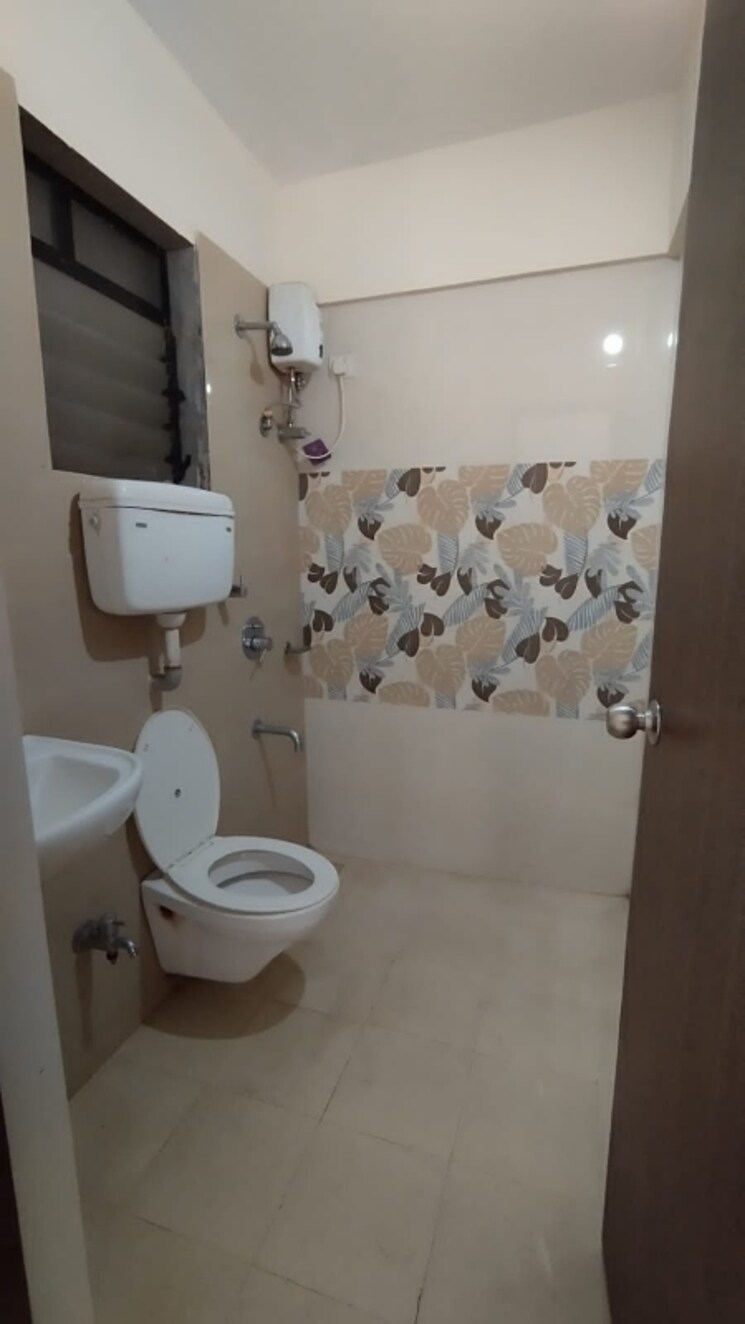 Bathroom, raunak-city-sector-4 1 Bedroom 606 Sq.Ft. Apartment In Kalyan West Thane 7946465