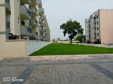 3 BHK Apartment For Rent in Breez Flora Avenue 33, Sohna Sector 33