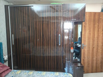 Furnished Amenities in 3 BHK Builder Floor at Sector 12 – for Sale