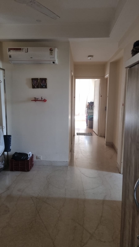 3 BHK + Servant Room,Study Room Apartment For Sale in DLF The Skycourt