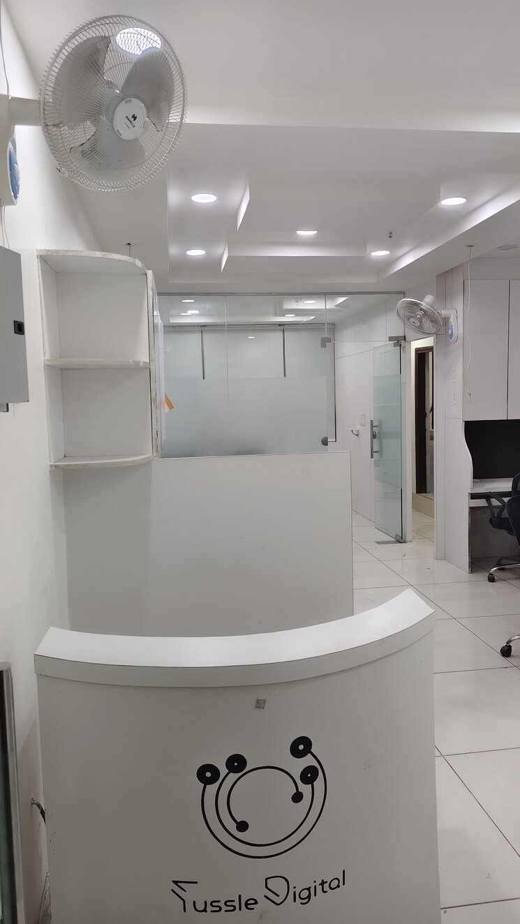 Floor Plan, netaji subhash place Commercial Office Space 800 Sq.Ft. In Netaji Subhash Place Delhi 7946641