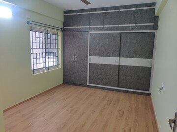 Room in 3 BHK Apartment at Jp Nagar – for Sale