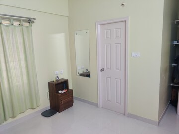 Room in 3 BHK Apartment at Jp Nagar – for Sale