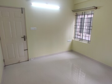 Room in 3 BHK Apartment at Jp Nagar – for Sale