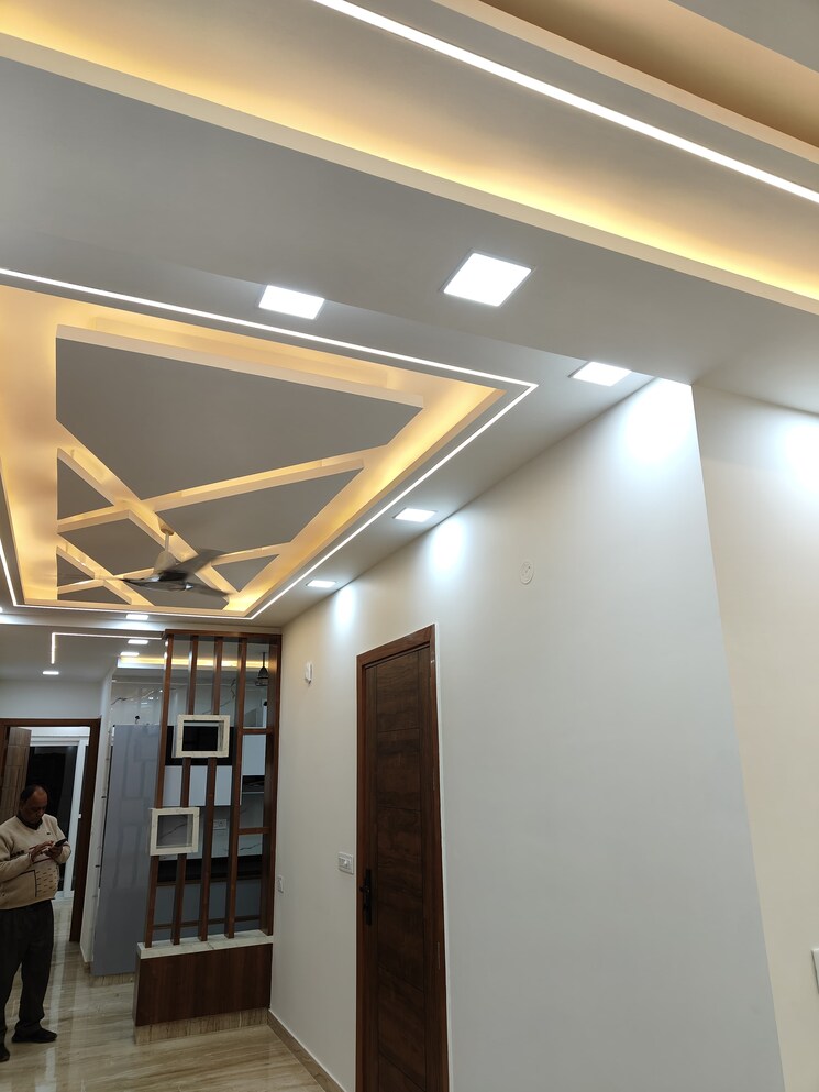 Balcony, subhash nagar 2 Bedroom 900 Sq.Ft. Builder Floor In Subhash Nagar Delhi 7946781