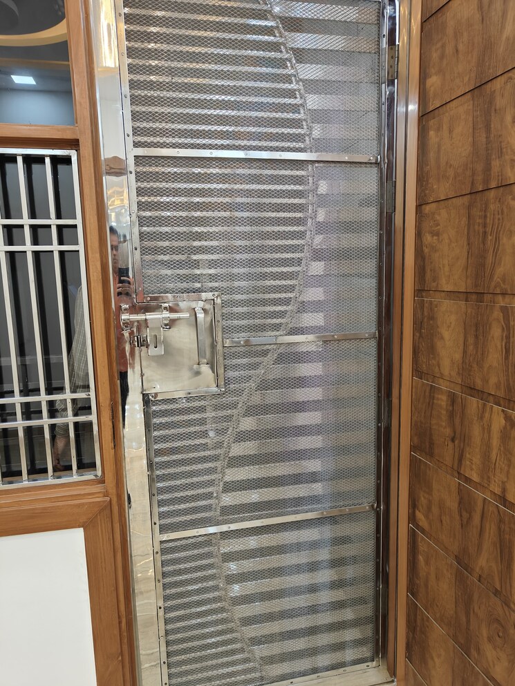 Balcony, subhash nagar 2 Bedroom 900 Sq.Ft. Builder Floor In Subhash Nagar Delhi 7946781