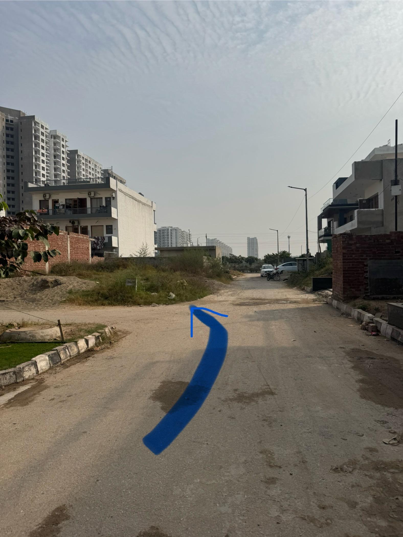 Plot For Sale in Real Estate Advisor 