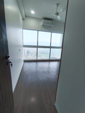 Room in 2 BHK Apartment at 111 Hyde Park, Malad East – for Rent