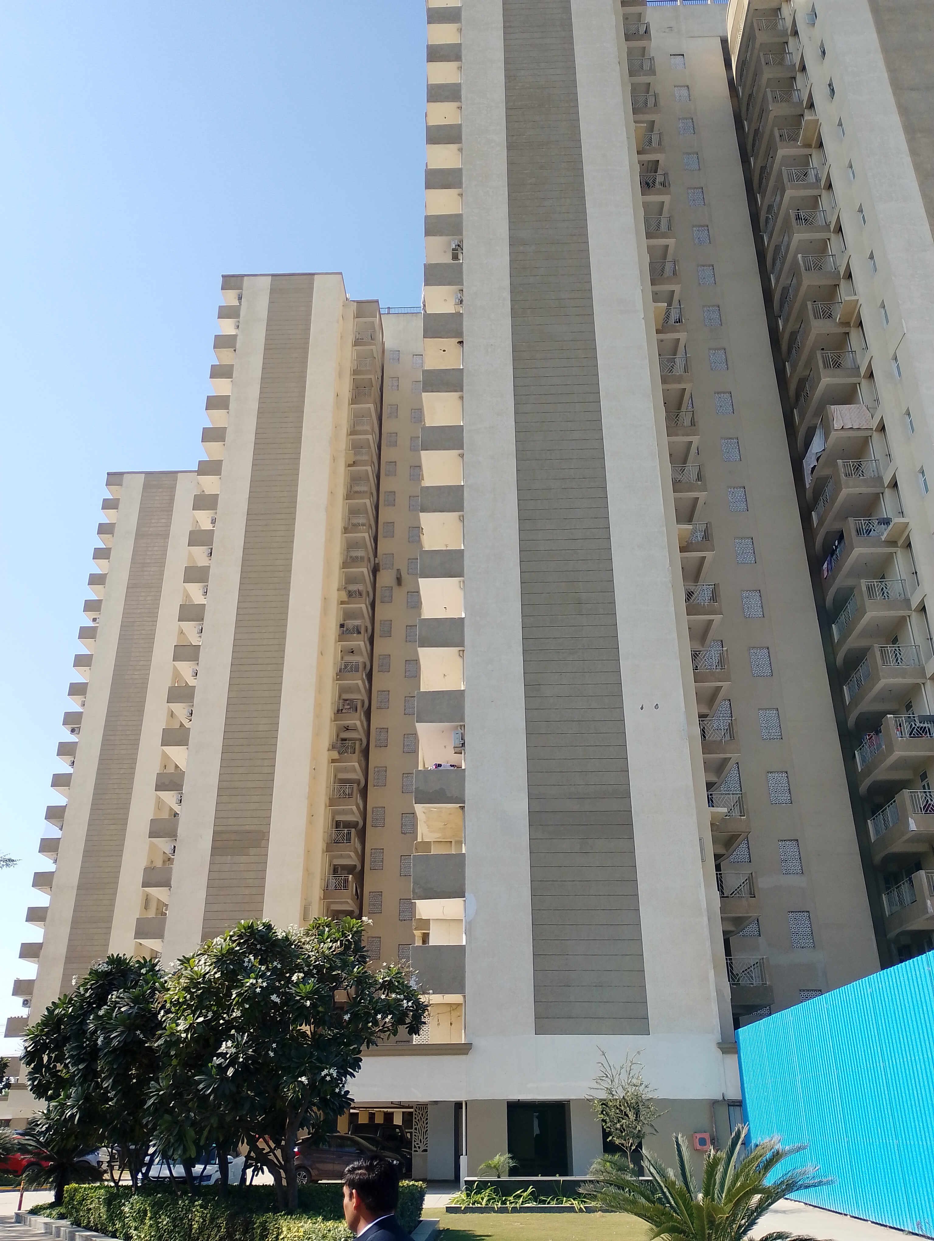 3.5 BHK + Servant Room 1997 Sq.Ft. Apartment in Pareena Coban Residences