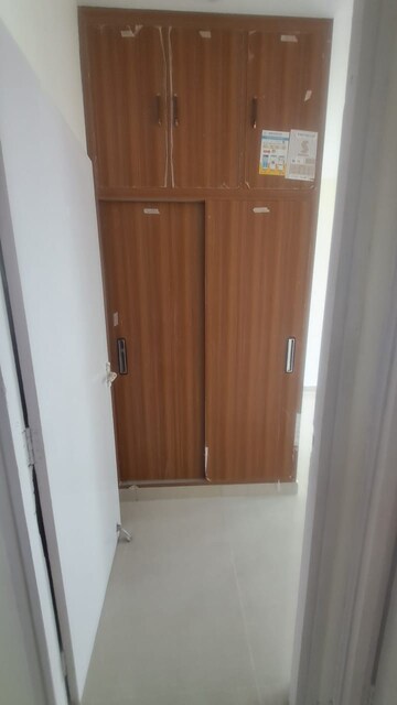 Furnished Amenities in 2 BHK Apartment at Suncity Avenue 76, Sector 76 – for Rent