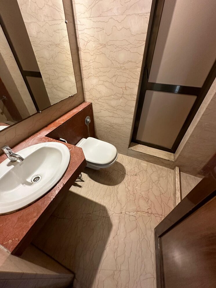 Bathroom, kalpataru-aura 2 Bedroom 1201 Sq.Ft. Apartment In Ghatkopar West Mumbai 7947007