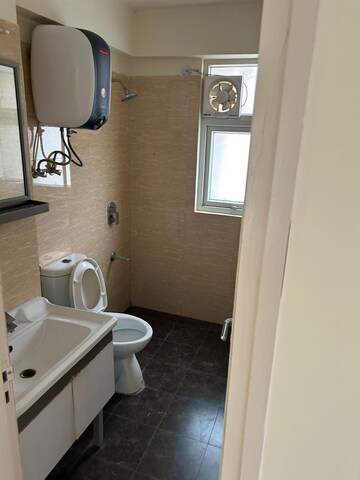 Master Bedroom in 4 BHK Apartment at Tulip Purple, Sector 69 – for Rent