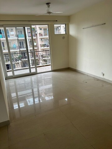 Room in 4 BHK Apartment at Tulip Purple, Sector 69 – for Rent