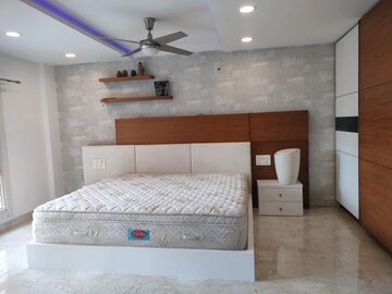 Room in 3 BHK Apartment at Gachibowli – for Rent
