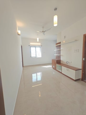 Room in 3 BHK Independent House at Royal Placid, Hsr Layout – for Rent