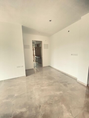 Room in 3 BHK Apartment at Sheth Vasant Blossom, Marol – for Rent