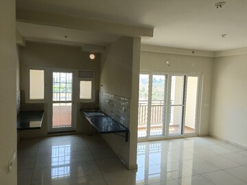 Room in 2 BHK Apartment at Shriram Greenfield, Budigere – for Sale