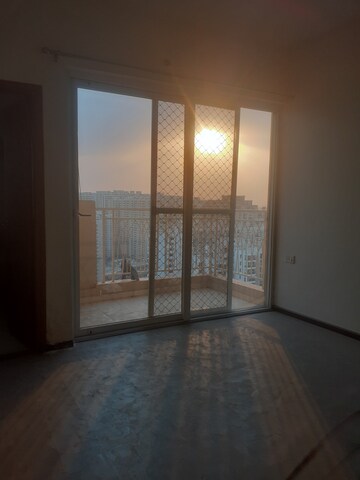 Furnished Amenities in 2 BHK Apartment at Mahagun Mywoods, Sector 16c Greater Noida – for Rent