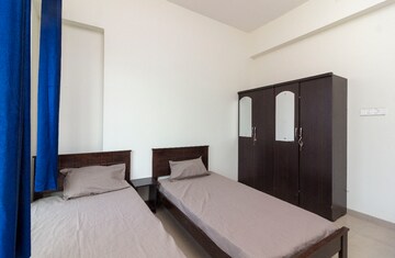 Room in  Pg at Kasarvadavali – for Rent
