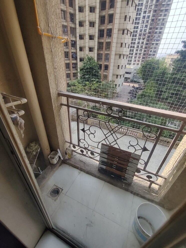 Balcony, rosa-oasis 1 Bedroom 430 Sq.Ft. Apartment In Ghodbunder Road Thane 7947571