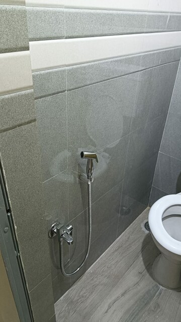 Bathroom in 1 RK Apartment at Seawoods Sector 48 – for Rent