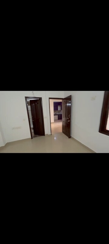 Room in 3 BHK Apartment at Vasu Fortune Residency, Raj Nagar Extension – for Sale