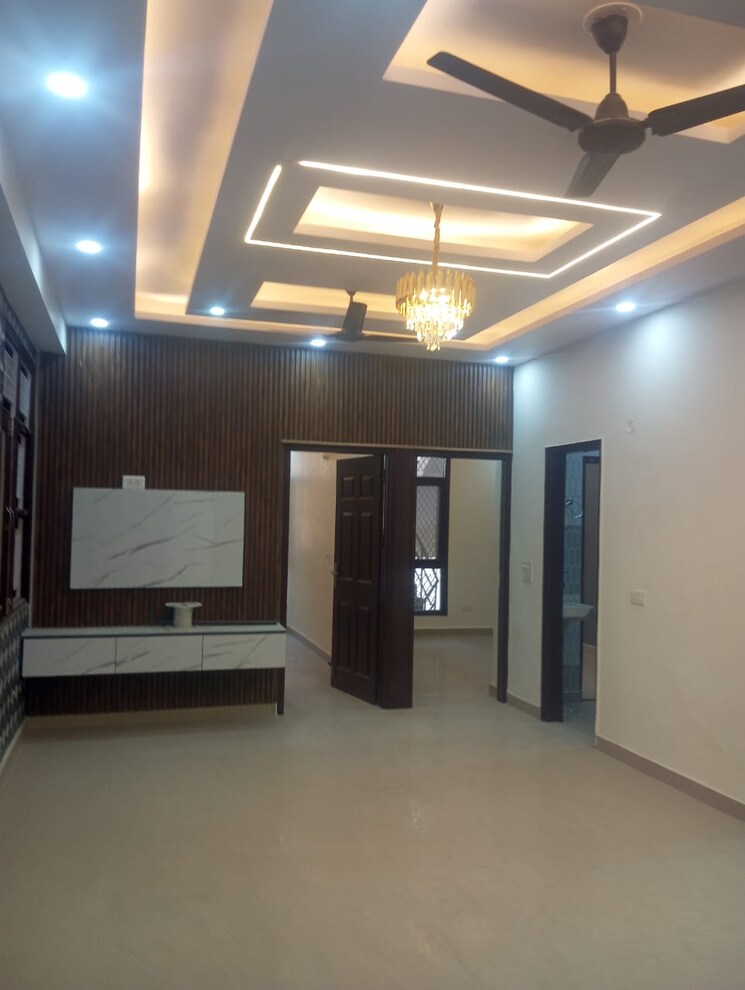 Room, cosmic-italia 4 Bedroom 1500 Sq.Ft. Builder Floor In Vasundhara Sector 5 Ghaziabad 7947721