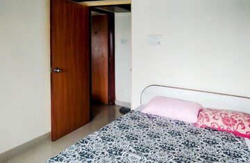 Room in  Pg at Kasarvadavali – for Rent