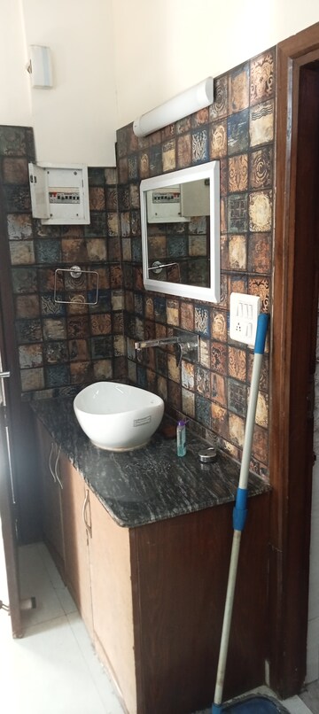 Bathroom in 2 BHK Builder Floor at Safdarjung Development Area – for Rent