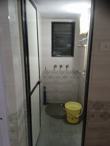 Master Bedroom in 1 BHK Apartment at Chembur Gaothan, Chembur – for Rent