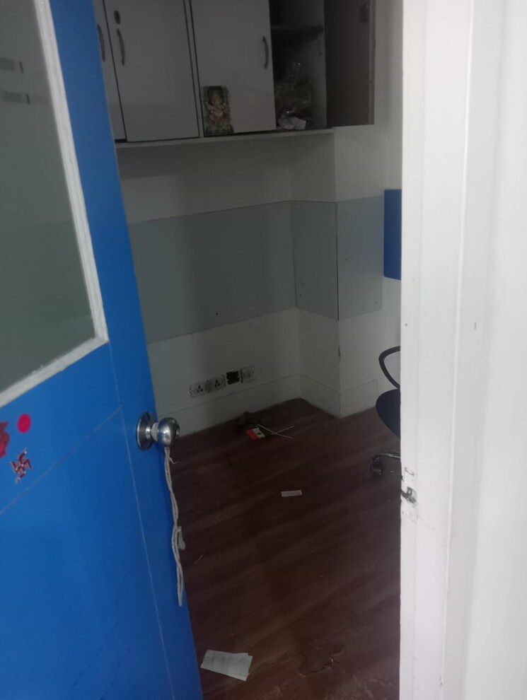 Other, sector 16 Commercial Office Space 2500 Sq.Ft. In Sector 16 Noida 7947812