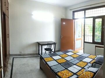 Bedroom in 2 BHK Apartment at Amrapali Princely Estate, Sector 76 – for Rent