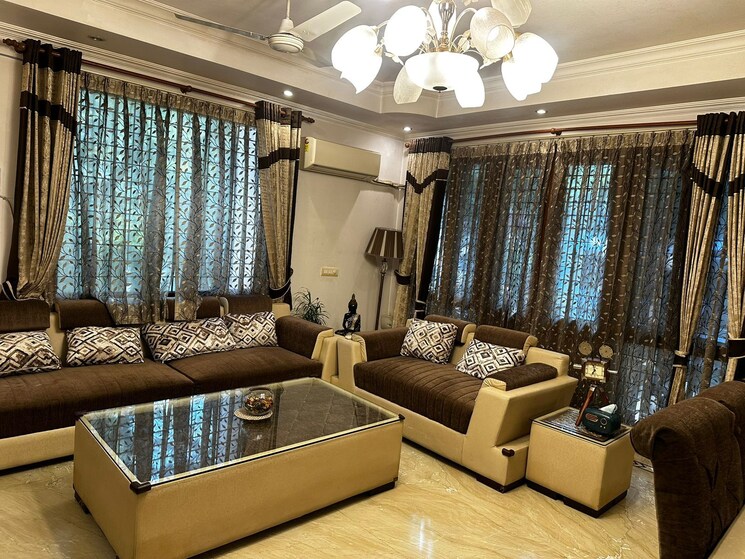 Master Bedroom, sarvodaya enclave 3 Bedroom 200 Sq.Yd. Builder Floor In Sarvodaya Enclave Delhi 7947872