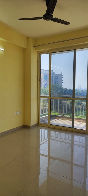 2 BHK Apartment For Rent in Sector 78
