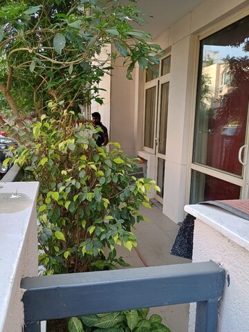 Balcony in 4 BHK Villa at Unitech The Close North, Sector 50 – for Rent